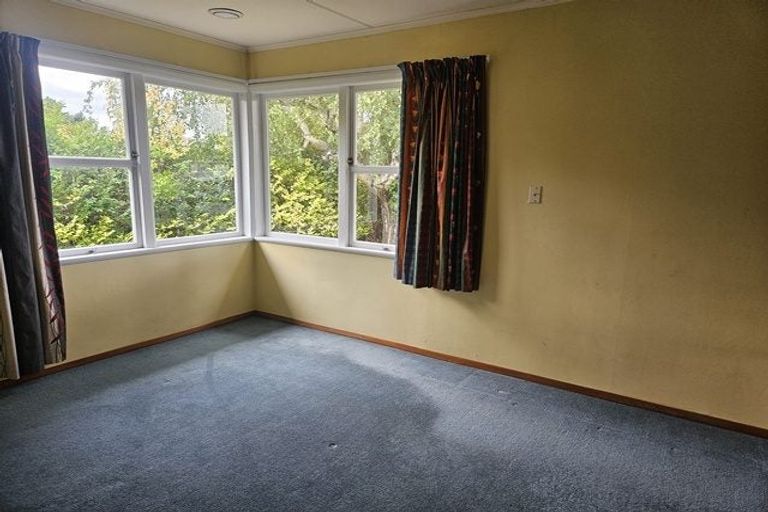 Photo of property in 23 Newhaven Place, Roslyn, Palmerston North, 4414