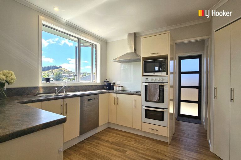 Photo of property in 32 Koremata Street, Green Island, Dunedin, 9018