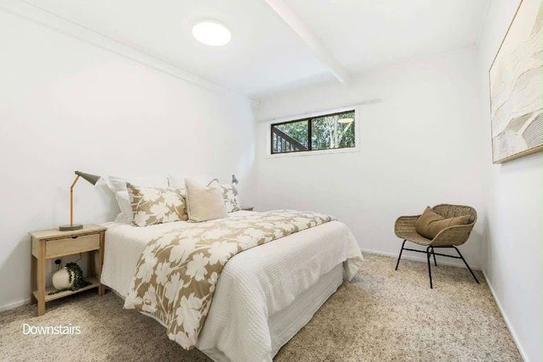 Photo of property in 32 Rosecamp Road, Beach Haven, Auckland, 0626