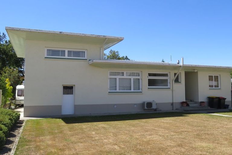 Photo of property in 35 Mount Cook Road, Fairlie, 7925