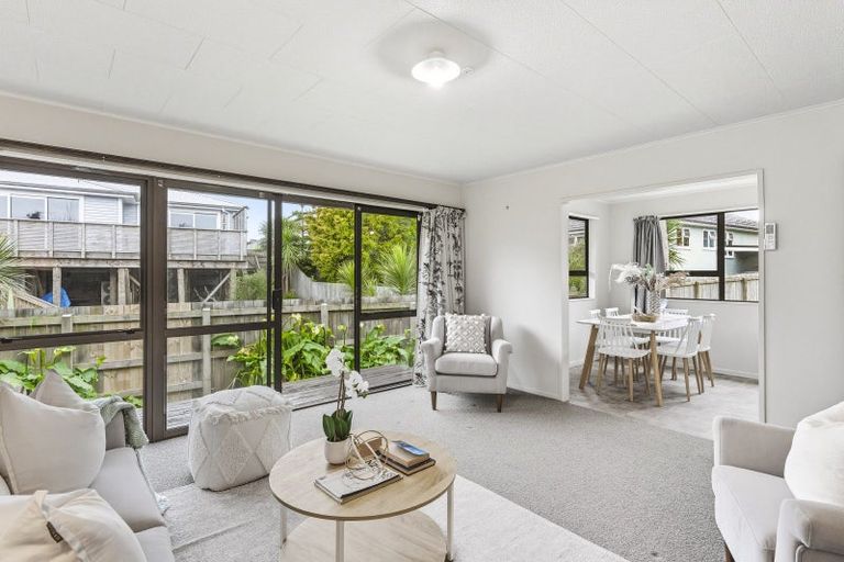 Photo of property in 61 Ocean Road, Paraparaumu Beach, Paraparaumu, 5032