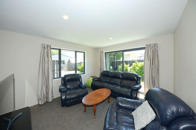Photo of property in 2 Staines Street, Bishopdale, Christchurch, 8053