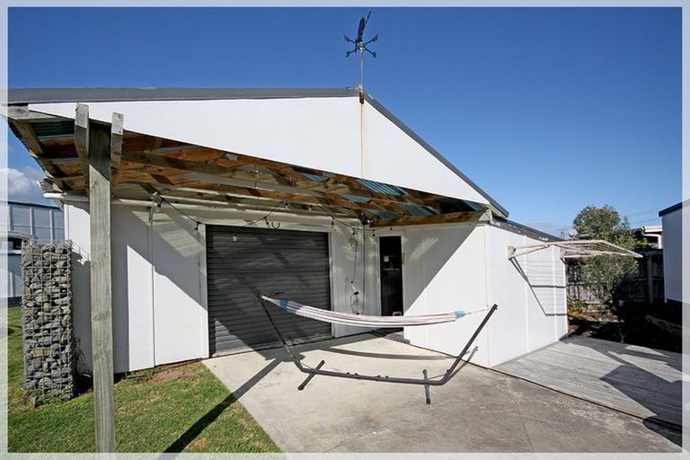 Photo of property in 51 Nash Parade, Foxton Beach, Foxton, 4815