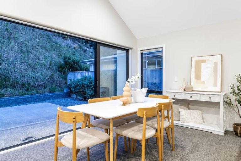 Photo of property in 49 Banks Boulevard, Whitby, Porirua, 5024