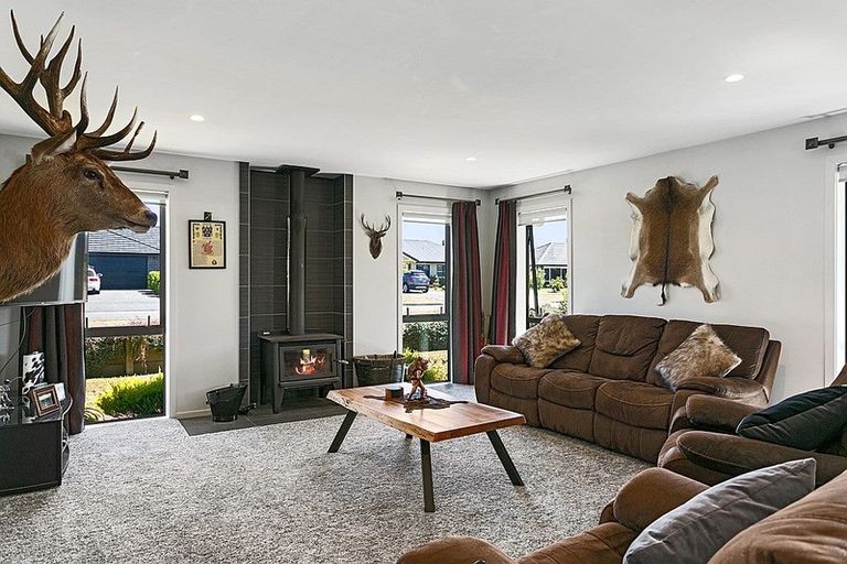 Photo of property in 11 Royal Coachman Drive, Nukuhau, Taupo, 3330