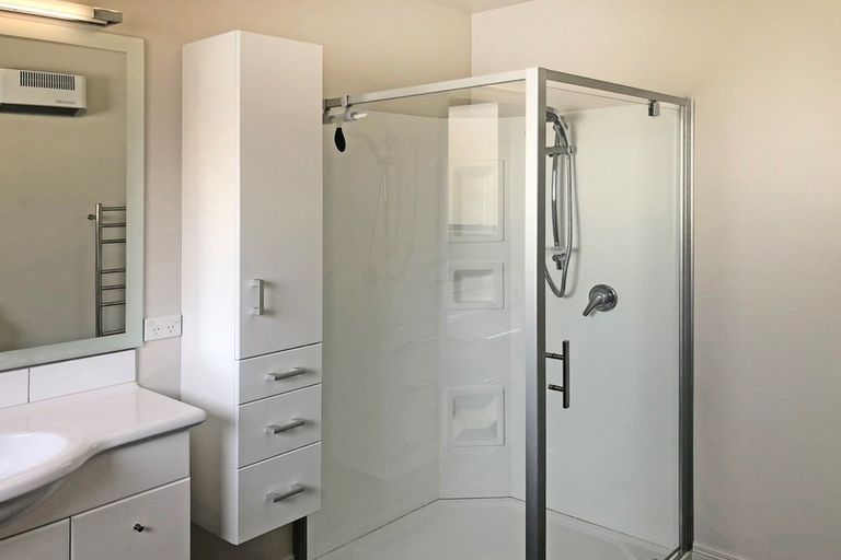 Photo of property in 3 Riverside Road, Frankton, Queenstown, 9300