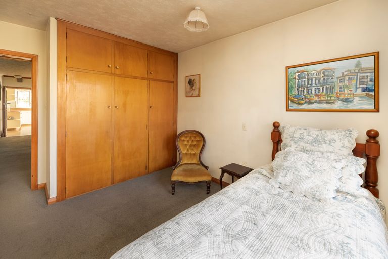 Photo of property in 49 Maidstone Road, Ilam, Christchurch, 8041