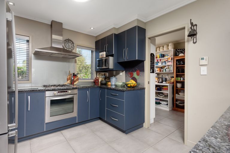 Photo of property in 15 Parnwell Place, Ohauiti, Tauranga, 3112