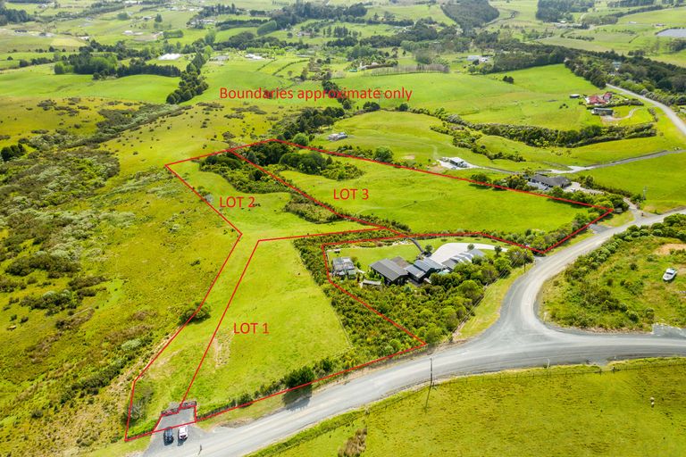 Photo of property in 296 Devich Road, Mangawhai, Kaiwaka, 0573