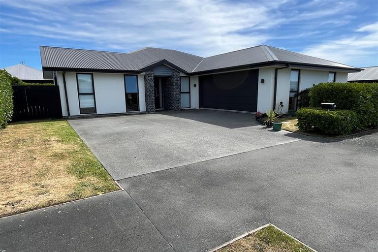 Photo of property in 9 Te Kereme Street, Marshland, Christchurch, 8083