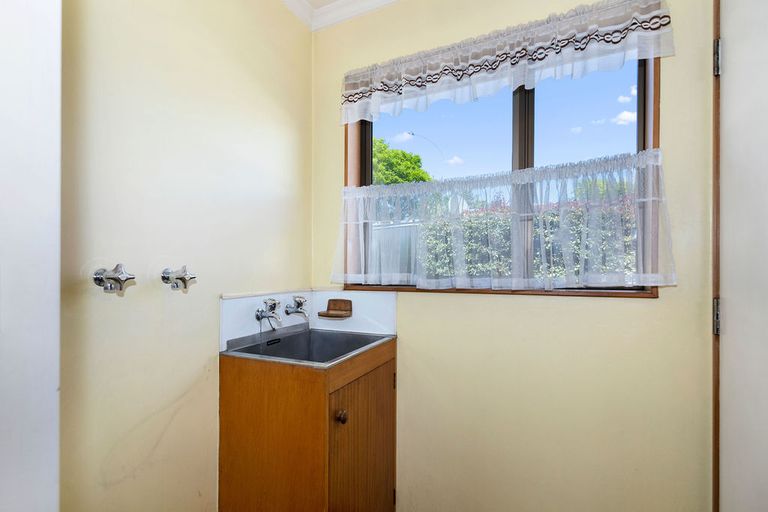 Photo of property in 1 Byron Place, Stoke, Nelson, 7011