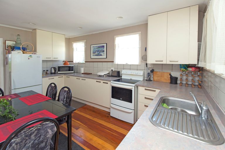 Photo of property in 1/32 Homestead Road, Manly, Whangaparaoa, 0930