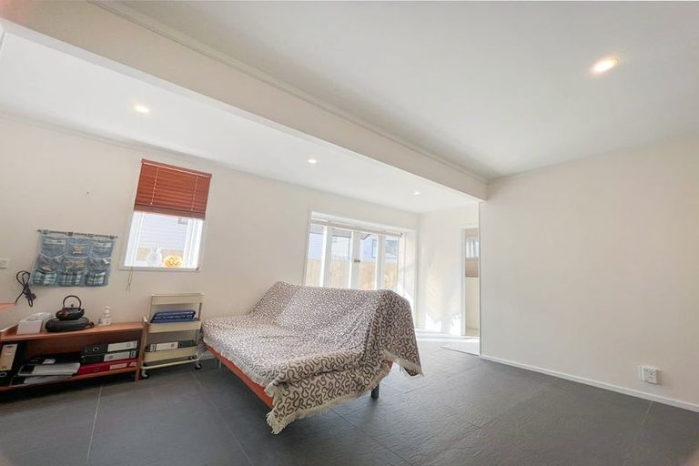 Photo of property in 26 Reynolds Place, Torbay, Auckland, 0630