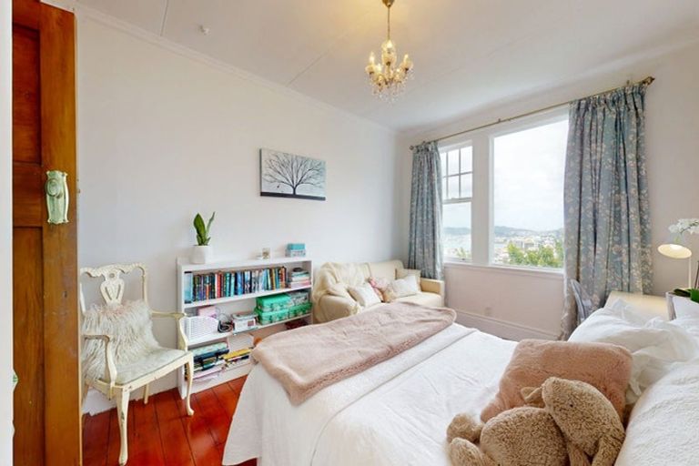 Photo of property in 26 Sefton Street, Wadestown, Wellington, 6012