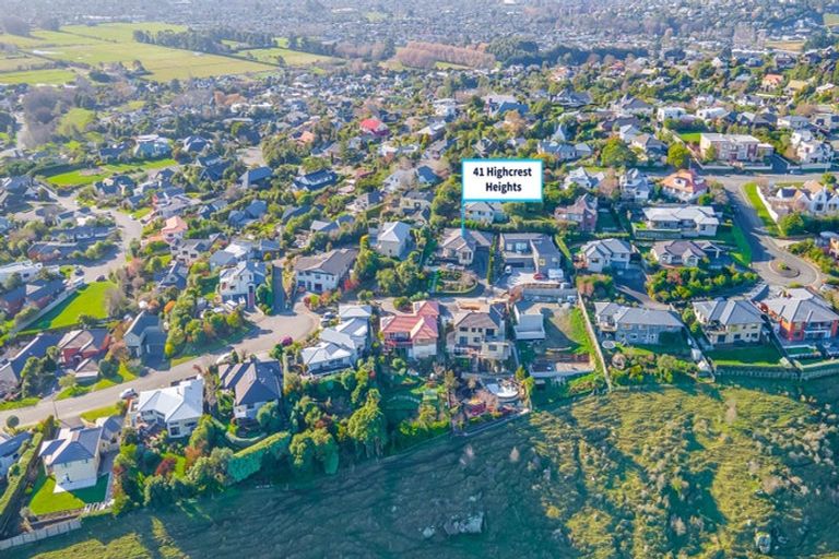 Photo of property in 41 Highcrest Heights, Westmorland, Christchurch, 8025