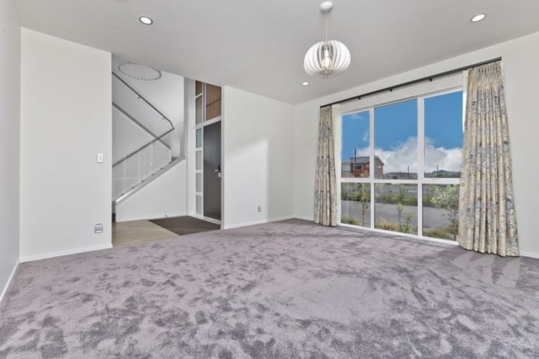 Photo of property in 208 Wainui Road, Silverdale, 0932