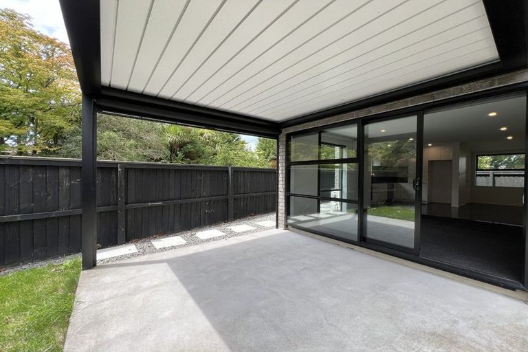 Photo of property in 16 Shingle Street, Sydenham, Christchurch, 8023