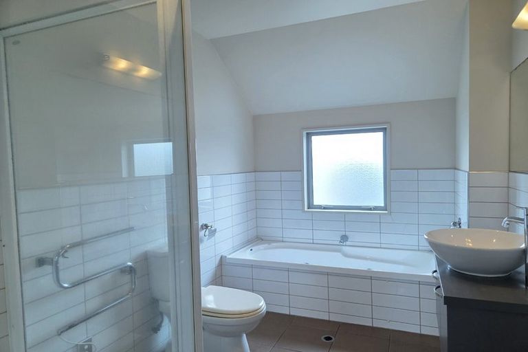 Photo of property in 972b Colombo Street, St Albans, Christchurch, 8014