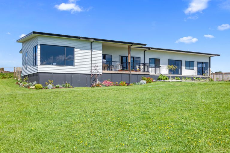 Photo of property in 44 Paerata Ridge Road, Waiotahe, Opotiki, 3198