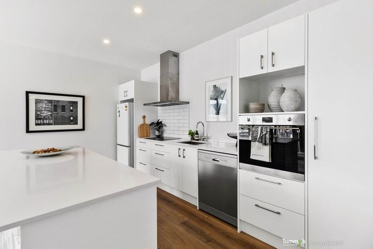 Photo of property in 301/2 Onepu Road, Kilbirnie, Wellington, 6022