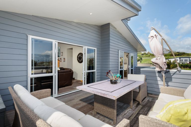 Photo of property in 15 Parnwell Place, Ohauiti, Tauranga, 3112