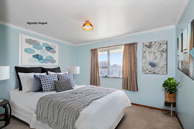 Photo of property in 1 Byron Place, Stoke, Nelson, 7011