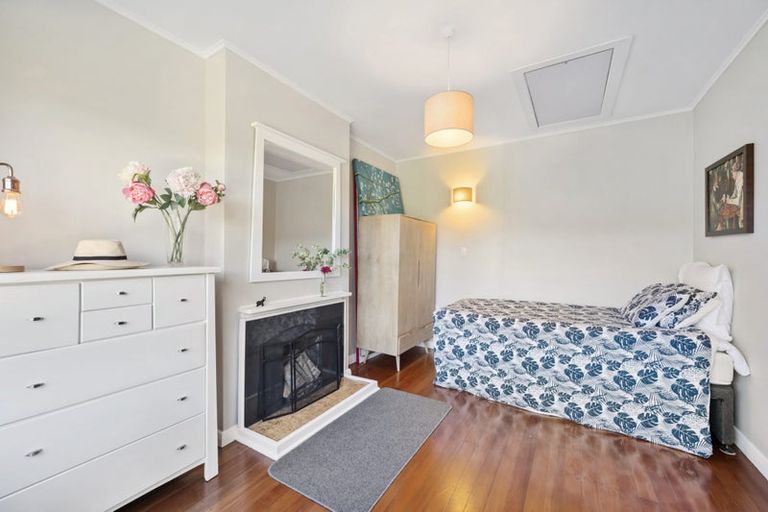 Photo of property in 91 Sunshine Avenue, Karori, Wellington, 6012