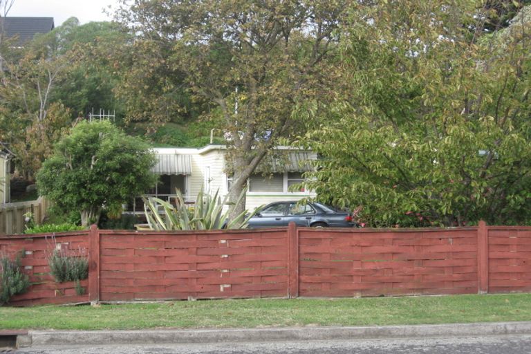 Photo of property in 76 Glen Road, Raumati South, Paraparaumu, 5032