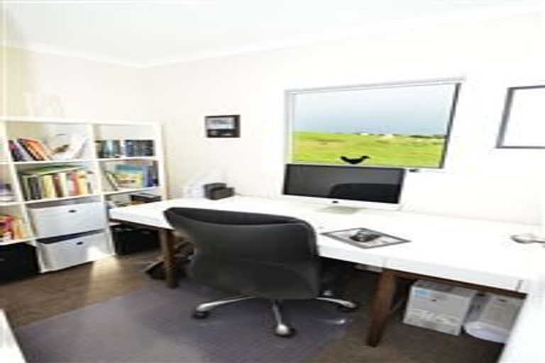 Photo of property in 109 Parkview Drive, Gulf Harbour, Whangaparaoa, 0930