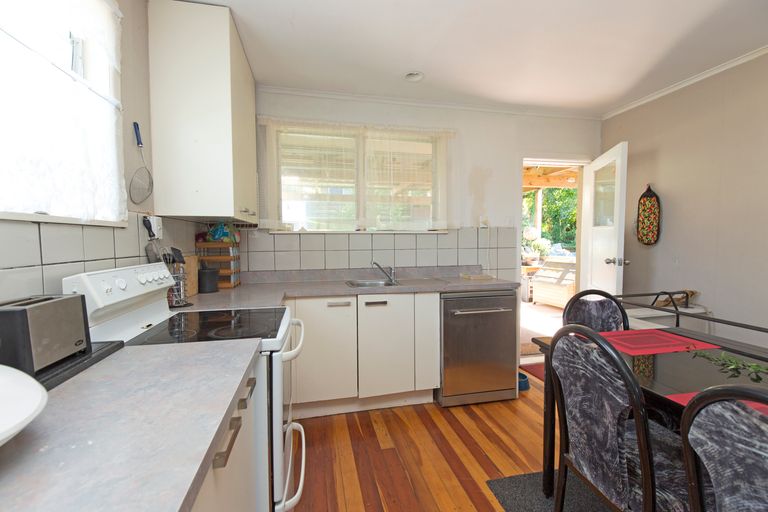 Photo of property in 1/32 Homestead Road, Manly, Whangaparaoa, 0930