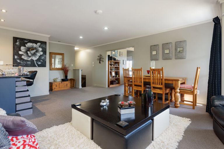Photo of property in 15 Parnwell Place, Ohauiti, Tauranga, 3112