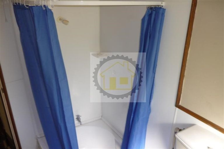 Photo of property in 1 Phillips Street, Kensington, Dunedin, 9011