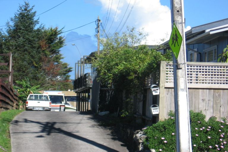 Photo of property in 7a Clayburn Road, Glen Eden, Auckland, 0602