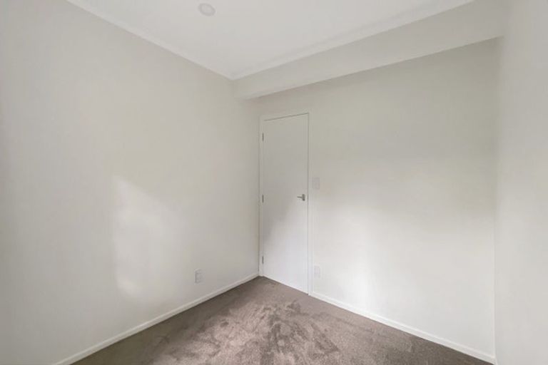 Photo of property in 24 Marie Crescent, Te Atatu South, Auckland, 0610