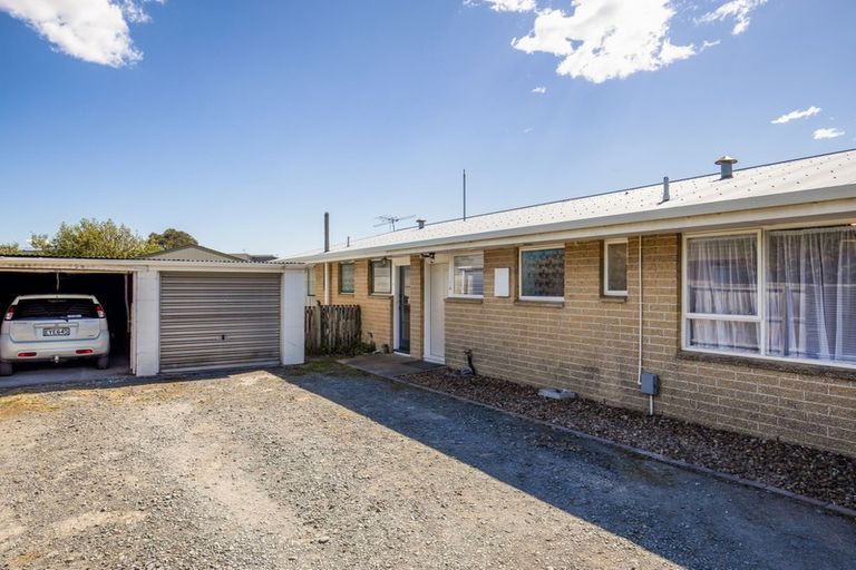 Photo of property in 2/5 Church Square, Addington, Christchurch, 8024
