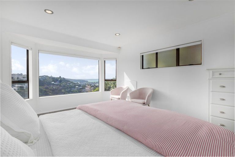 Photo of property in 40 Mercury Way, Whitby, Porirua, 5024