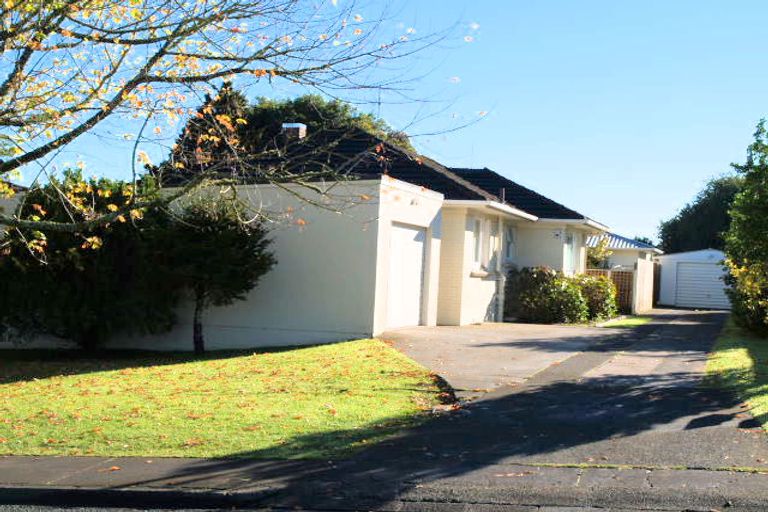 Photo of property in 37 Rodney Street, Howick, Auckland, 2014