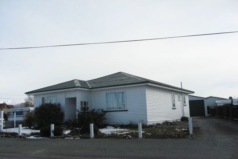 Photo of property in 36 Fraser Crescent, Twizel, 7901