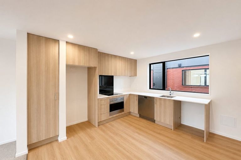 Photo of property in 5/116 Aldwins Road, Phillipstown, Christchurch, 8062