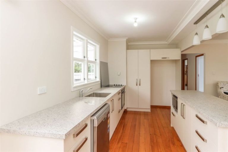 Photo of property in 1628 Mountain Road, Inglewood, 4330