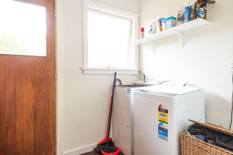 Photo of property in 35 Glenrowan Avenue, Avondale, Christchurch, 8061