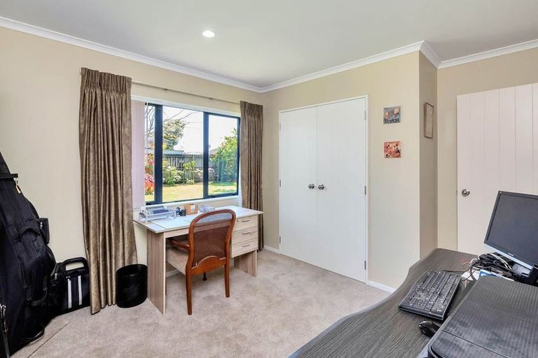 Photo of property in 27 Waione Court, Takanini, 2112
