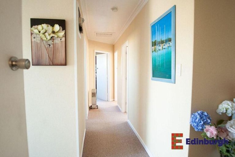 Photo of property in 11 Harrington Street, Lawrence, 9532