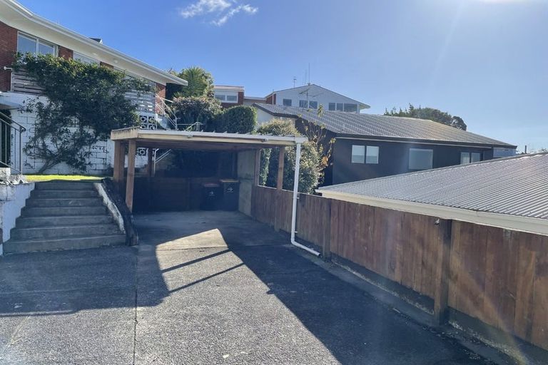 Photo of property in 38a Churchill Road, Murrays Bay, Auckland, 0630