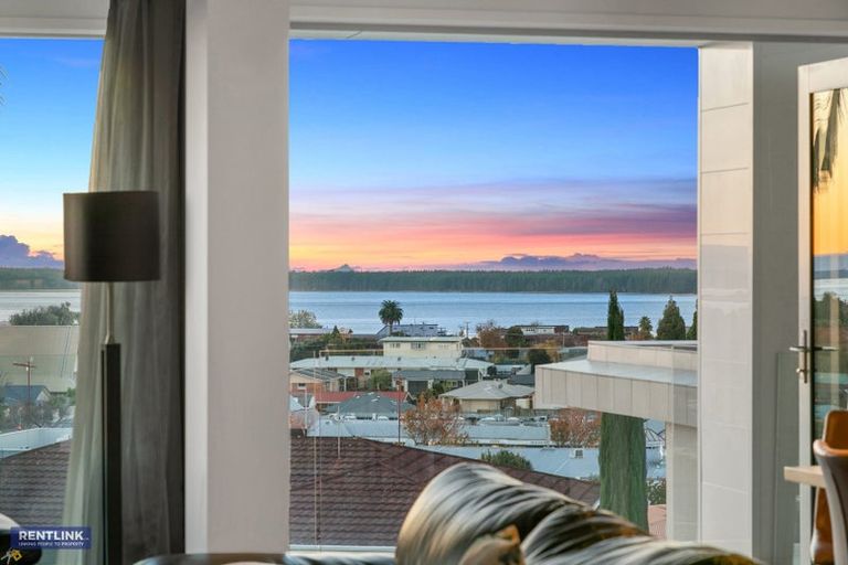 Photo of property in 12 Hazel Terrace, Otumoetai, Tauranga, 3110