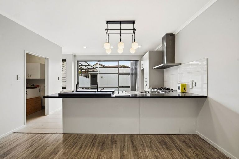 Photo of property in 42 Kauri Drive, Takanini, 2112