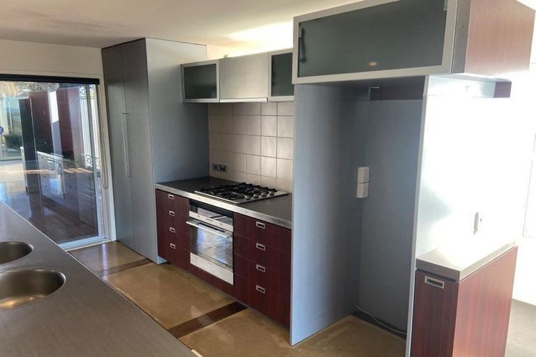 Photo of property in 1/67 Gulf View Road, Murrays Bay, Auckland, 0630