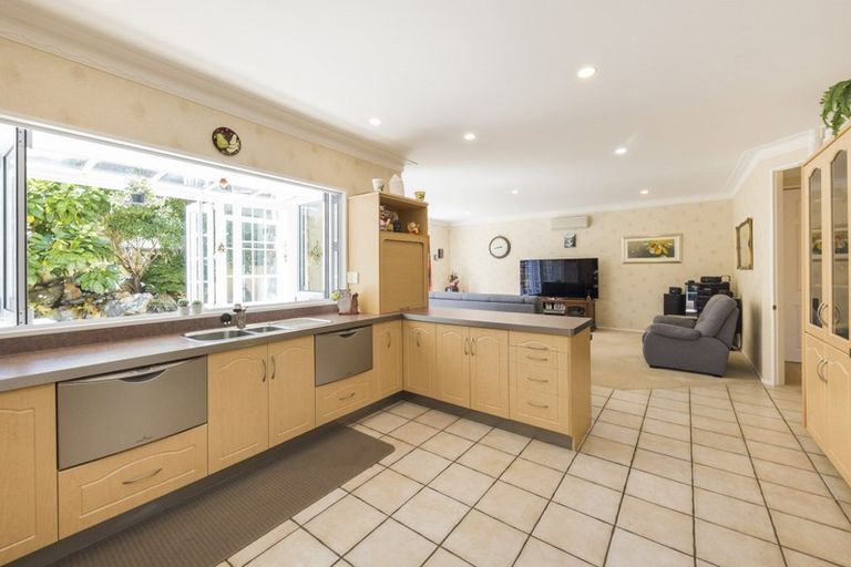 Photo of property in 1 Pastoral Lane, Hokowhitu, Palmerston North, 4410