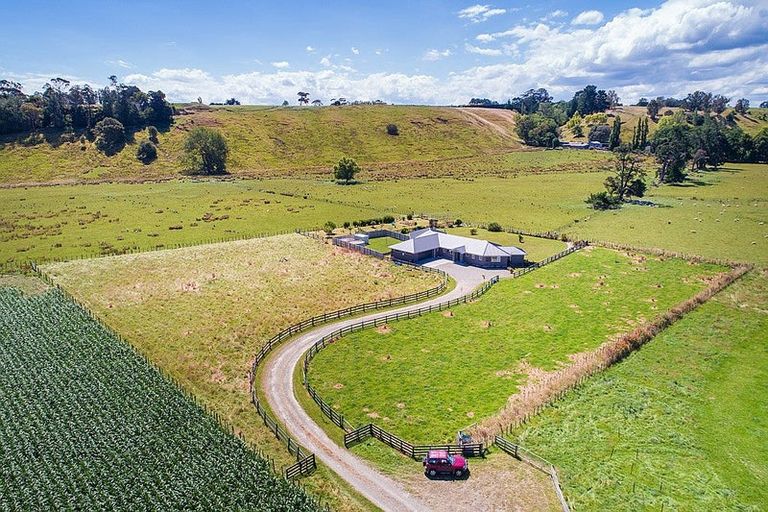 Photo of property in 97 Pohangina Road, Ashhurst, Palmerston North, 4470