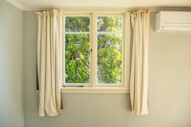 Photo of property in 12 Endeavour Street, Nelson South, Nelson, 7010